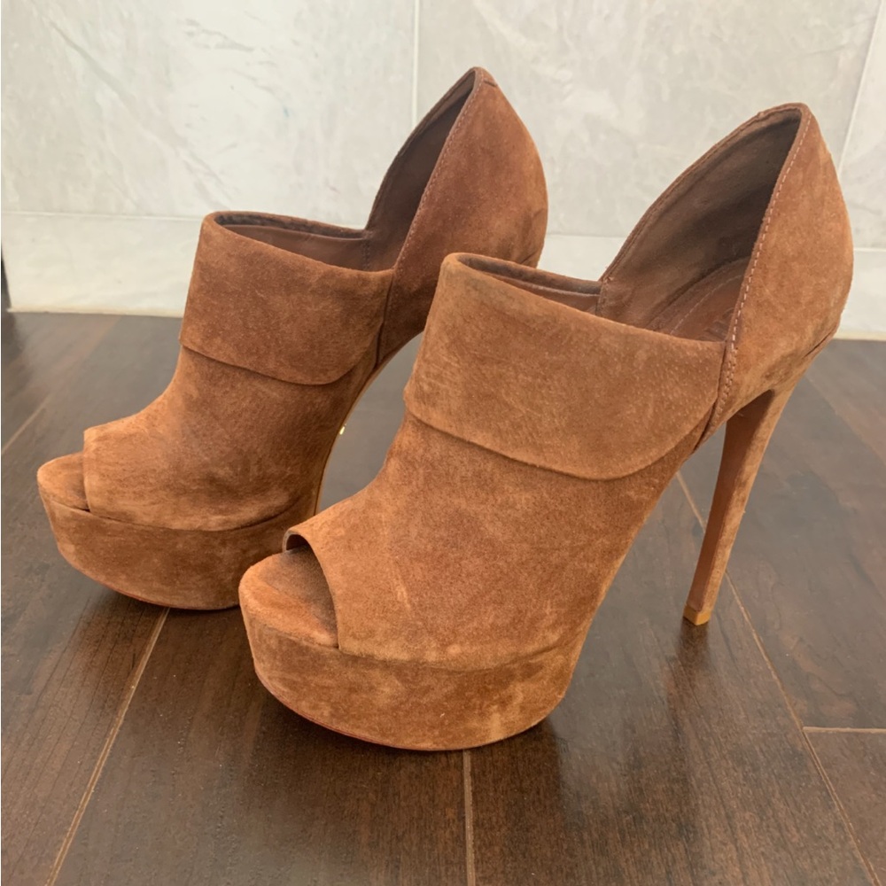 Schutz Camel Suede Platform Peep Toe Stiletto Heels Size 39